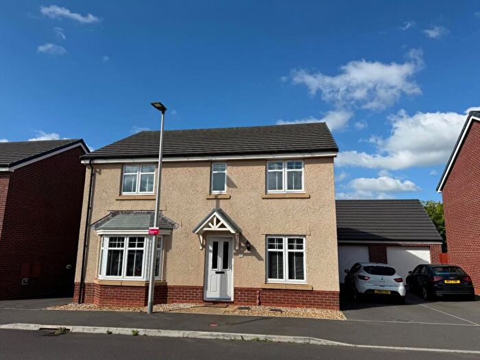 4 Bedroom Detached House For Sale In Flat Holme Walk, Sully, CF64