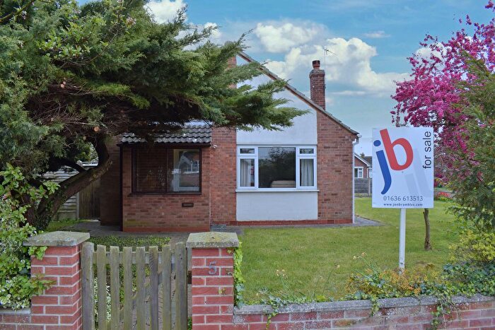 4 Bedroom Detached Bungalow For Sale In The Hemplands, Collingham, NG23