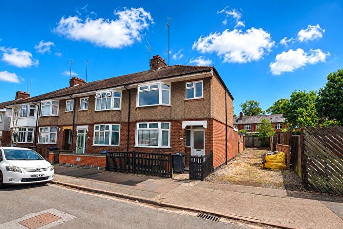 3 Bedroom End Of Terrace House For Sale In Penrhyn Road, Far Cotton, Northampton, NN4