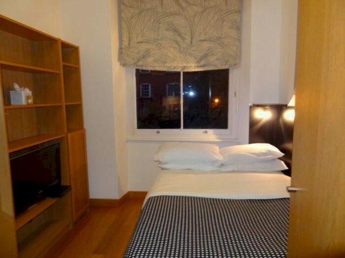 Studio To Rent In Cartwright Gardens, Bloomsbury, London, WC1H