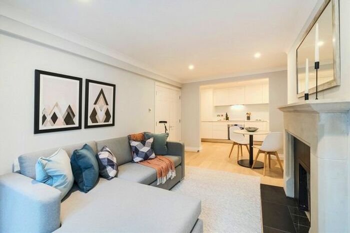 1 Bedroom Flat To Rent In Picton Place, Marylebone, W1U