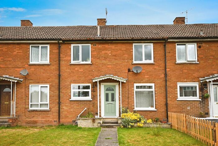 3 Bedroom Terraced House For Sale In Becket Crescent, Sheffield, South Yorkshire, S8