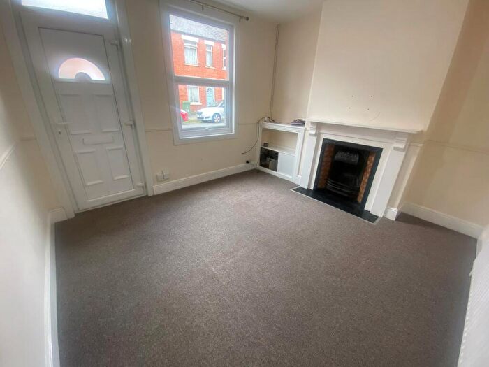 2 Bedroom Terraced House To Rent In Nicholson Street, Newark, NG24