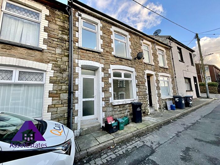 3 Bedroom Terraced House To Rent In Cross Street, Abertillery, NP13