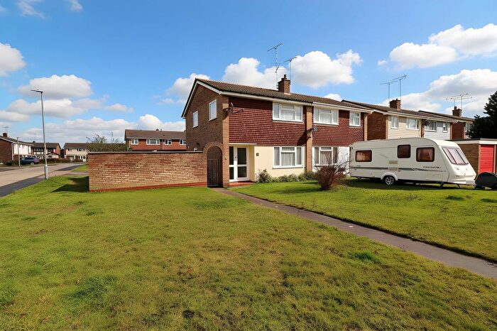 3 Bedroom Semi-Detached House For Sale In Heywood Way, Heybridge, Maldon, CM9