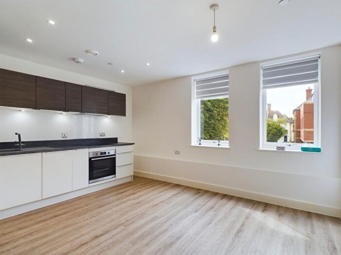 1 Bedroom Apartment To Rent In Clifton House, Broadway, Peterborough, PE1