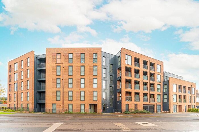 2 Bedroom Flat To Rent In Burlington Road, New Malden, New Malden, KT3