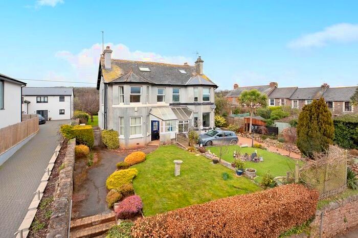 4 Bedroom Semi-Detached House For Sale In Huxnor Road, Kingskerswell, Newton Abbot, TQ12