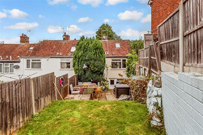 2 Bedroom End Terrace House For Sale In Ware Street, Bearsted, Maidstone, Kent, ME14