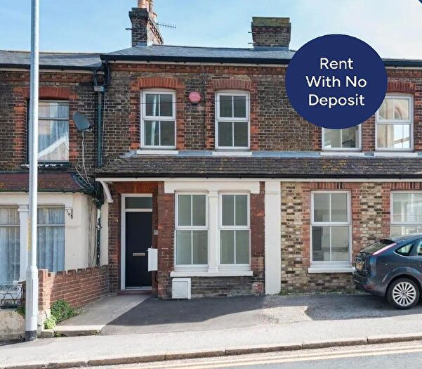 2 Bedroom Flat To Rent In Margate Road, Ramsgate, Kent, CT11