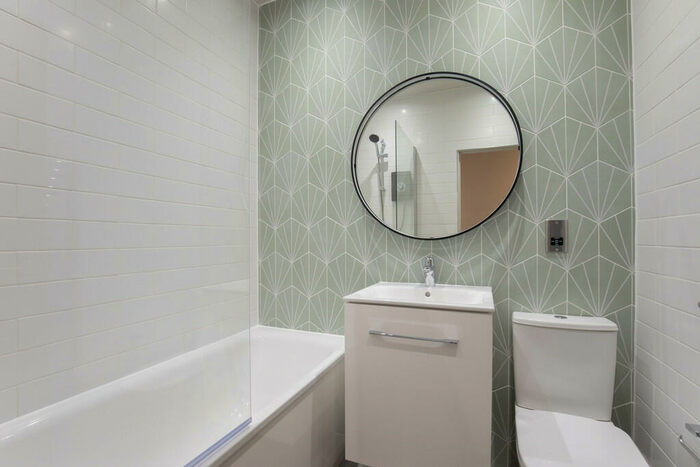 2 Bedroom Apartment To Rent In Buckingham Court, Wellington Street, Cheltenham, GL50