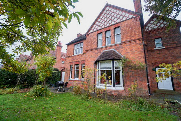 2 Bedroom Semi-Detached House To Rent In Curzon Park South, Chester, Cheshire, CH4