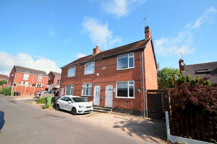 2 Bedroom Terraced House To Rent In Walton Road, Bromsgrove B61