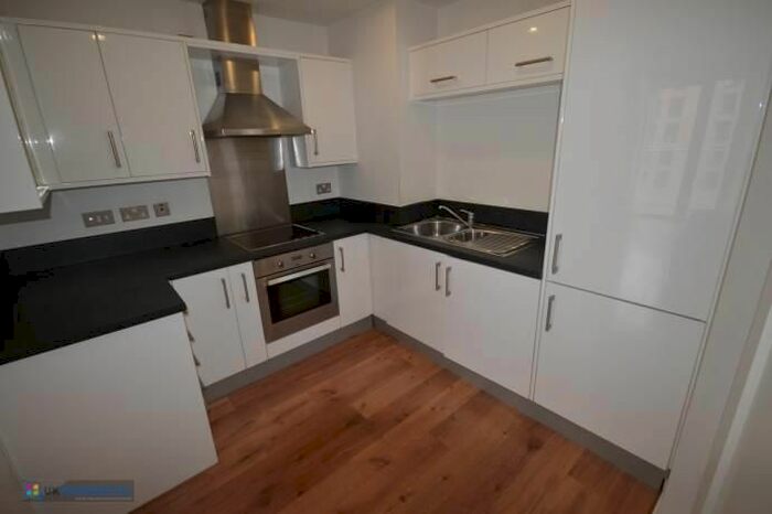 1 Bedroom Flat To Rent In Ecclesall Road, Sheffield, South Yorkshire, Uk, S11