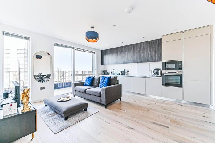 1 Bedroom Flat To Rent In Boulevard Point, Croydon, CR0