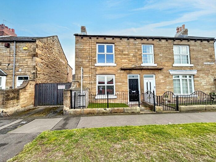 3 Bedroom End Of Terrace House For Sale In Tyne Street, Winlaton, Blaydon-On-Tyne, NE21