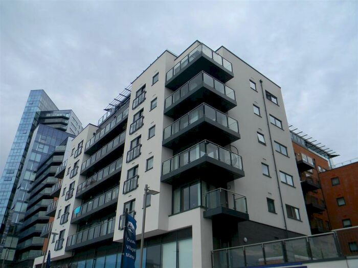 2 Bedroom Flat To Rent In Admirals Quay, Southampton, SO14