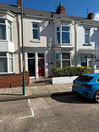2 Bedroom Flat For Sale In Aston Street South Shields, NE33