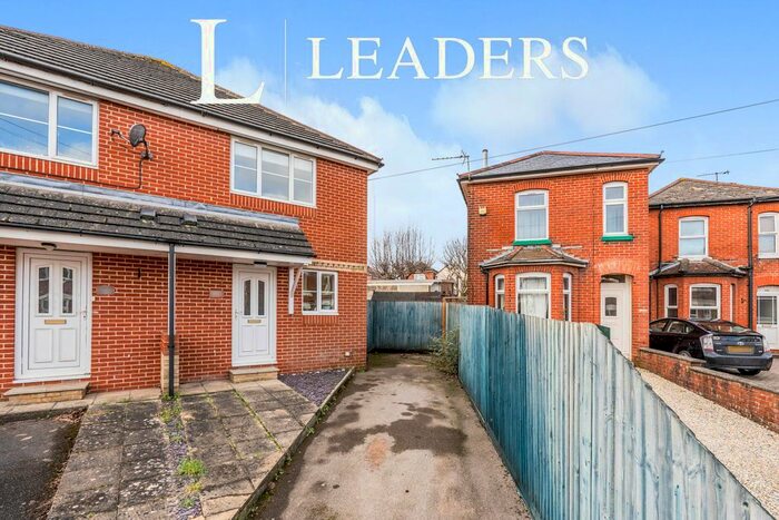 2 Bedroom Semi-Detached House To Rent In Priory Road, Southampton, SO17