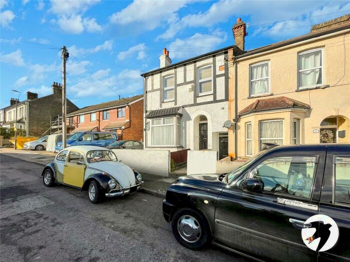 Studio To Rent In Ruskin Road, Belvedere, Kent, DA17