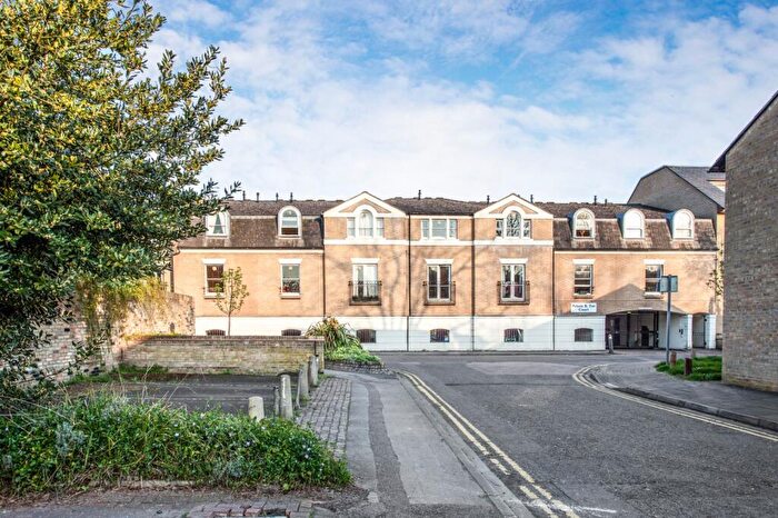 1 Bedroom Flat To Rent In Adam & Eve Street, Cambridge, CB1