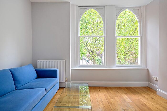 1 Bedroom Flat To Rent In Highbury New Park, London, N5