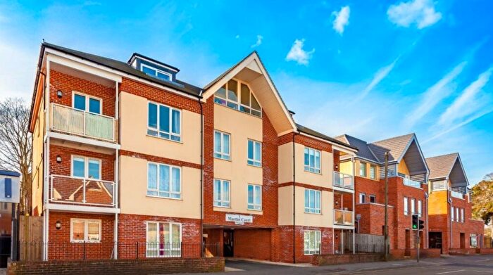 2 Bedroom Apartment To Rent In Coulsdon Road, Caterham, CR3