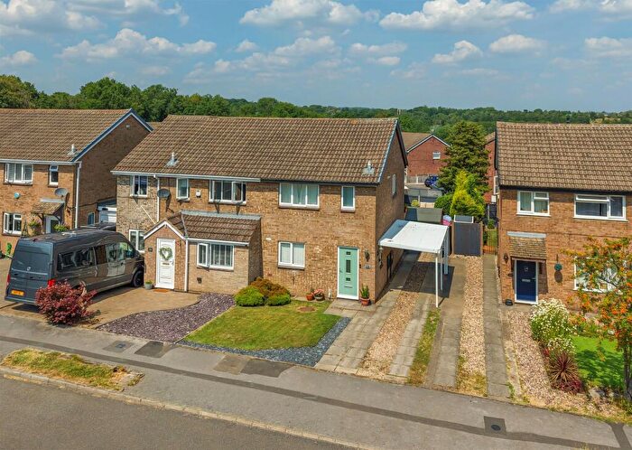 3 Bedroom Semi-Detached House For Sale In Brushfield Road, Chesterfield, S40