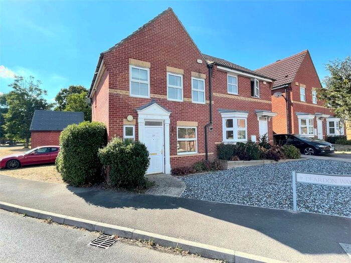 2 Bedroom Semi-Detached House To Rent In Deardon Way, Shinfield, Berkshire, RG2