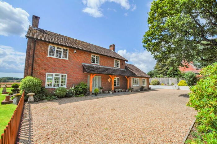 4 Bedroom Detached House For Sale In Holtwood, Holt, Wimborne, BH21