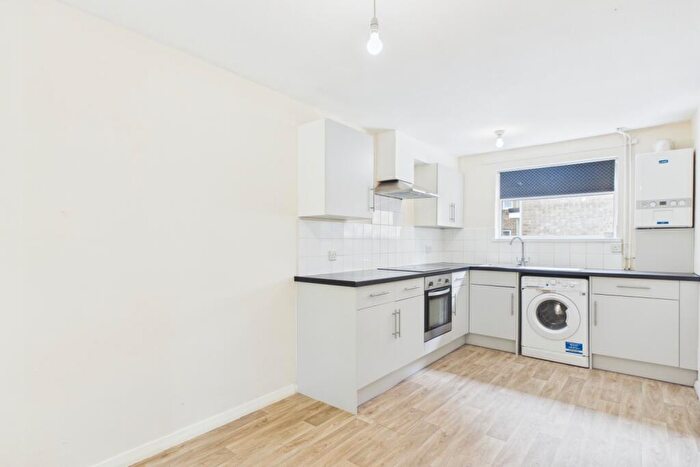 3 Bedroom End Of Terrace House To Rent In Sandford, Ravensthorpe, Peterborough, Cambridgeshire, PE3