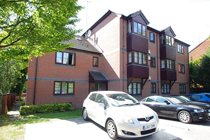 1 Bedroom Flat To Rent In Dellfield, Watford, WD17