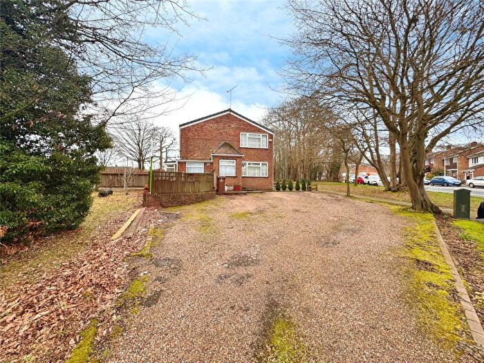 3 Bedroom End Of Terrace House For Sale In Mierscourt Road, Rainham, Gillingham, Kent, ME8