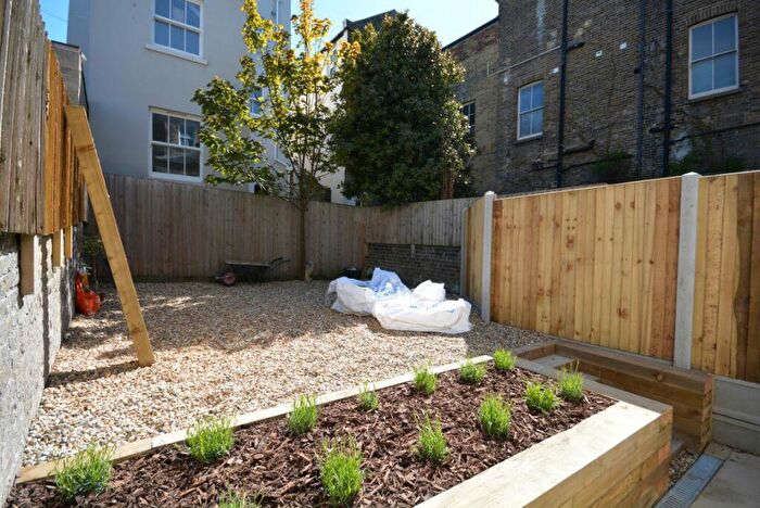 2 Bedroom Flat To Rent In Grosvenor Place, Margate, CT9