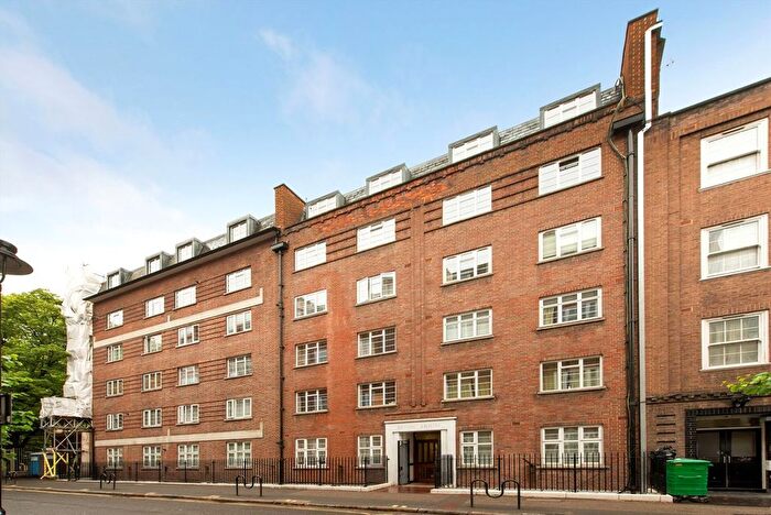 2 Bedroom Flat To Rent In Boswell Street, Bloomsbury, WC1N