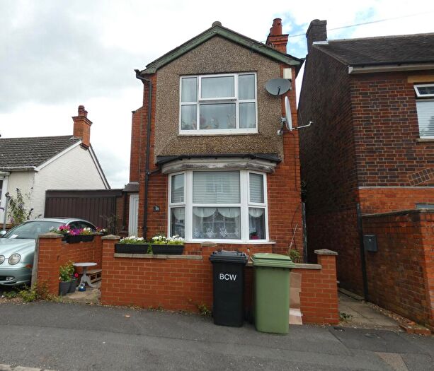 1 Bedroom Flat To Rent In Melton Road North, Wellingborough, NN8