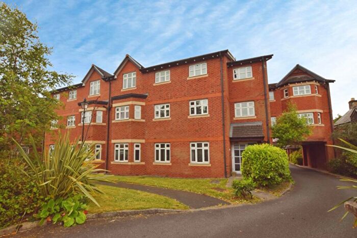 2 Bedroom Flat For Sale In Rowan Court, Higher Bebington, CH63