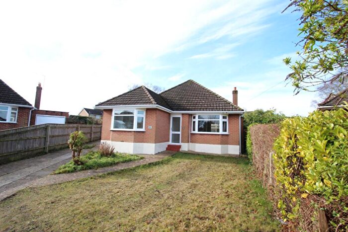 3 Bedroom Detached Bungalow To Rent In Colin Close, Corfe Mullen, BH21