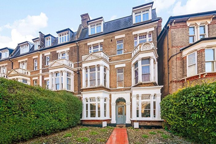 2 Bedroom Flat For Sale In East Dulwich Road, East Dulwich, London, SE22
