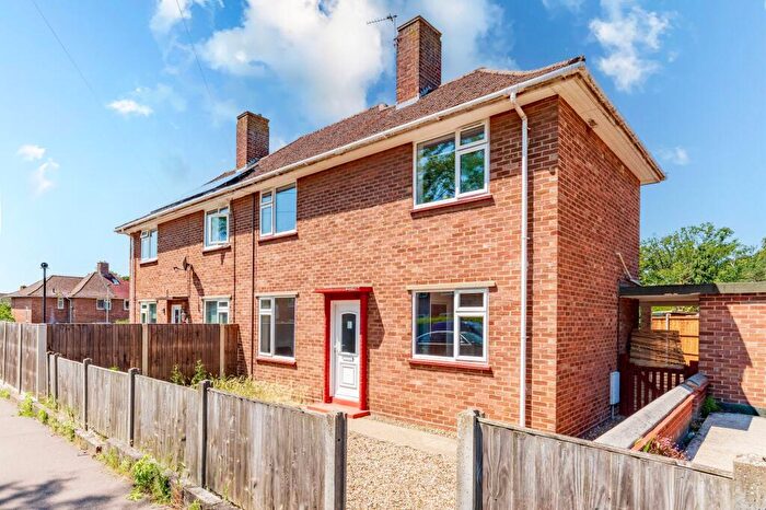 4 Bedroom Semi-Detached House For Sale In Wordsworth Road, Norwich, NR5