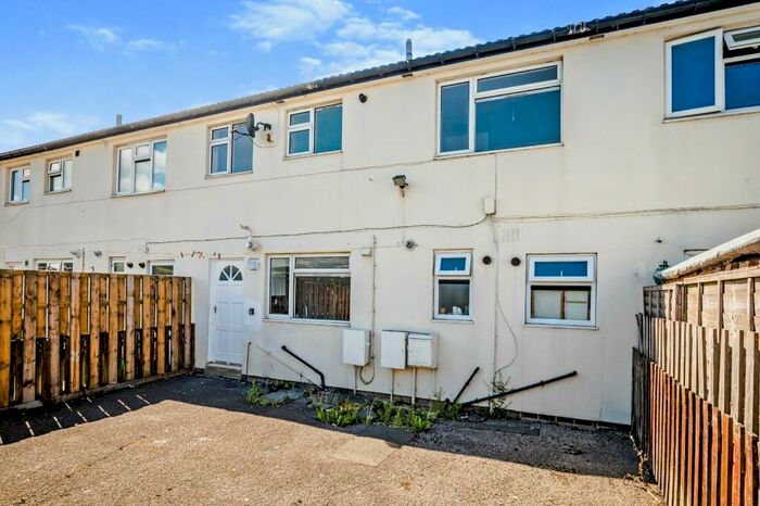 3 Bedroom Terraced House To Rent In Deer Hill Court, Meltham, Holmfirth, West Yorkshire, HD9