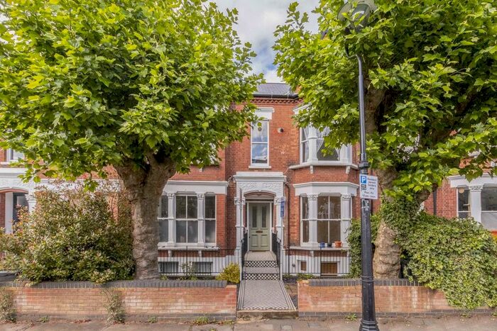 1 Bedroom Flat To Rent In Talbot Road, London, N6
