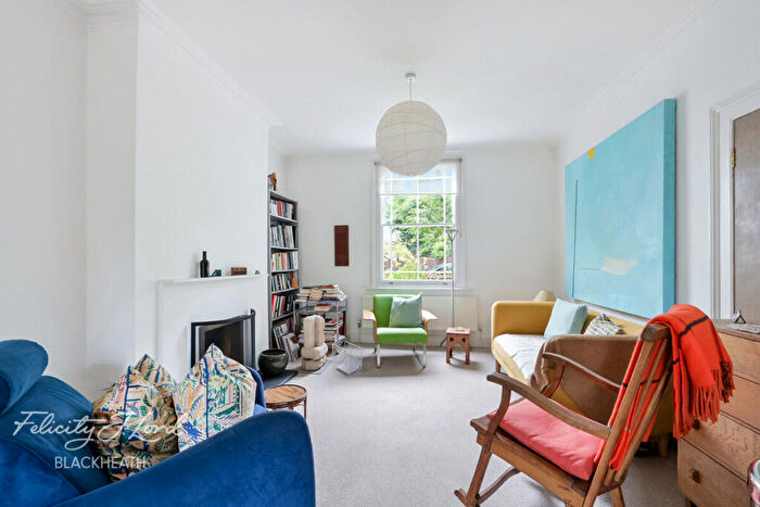 2 Bedroom Apartment For Sale In Lansdowne Lane, London, SE7