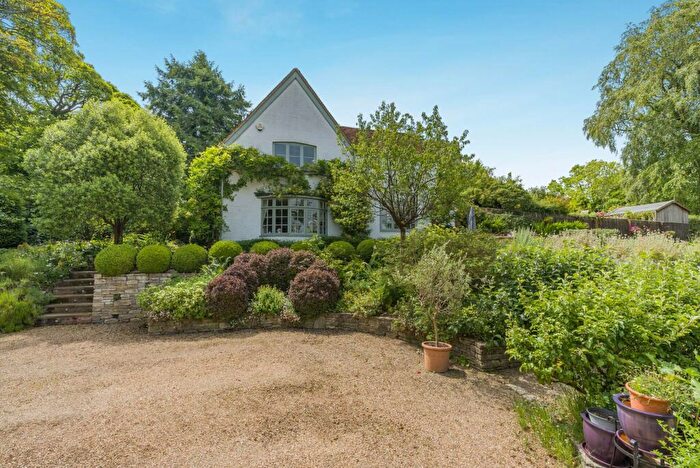 4 Bedroom Cottage For Sale In Church Hill, Ellesborough Road, Butlers Cross, HP17