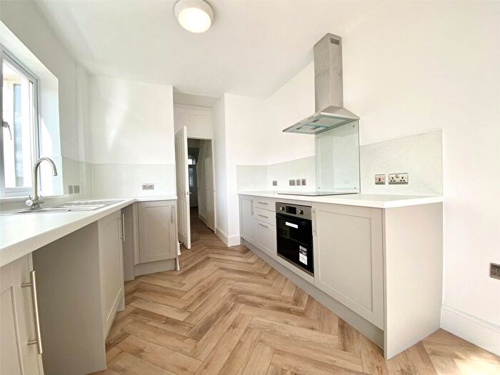 4 Bedroom Terraced House To Rent In Long Ashton, Weston Road, BS41