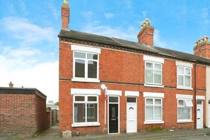 3 Bedroom Terraced House To Rent In Ratcliffe Road, Loughborough, LE11