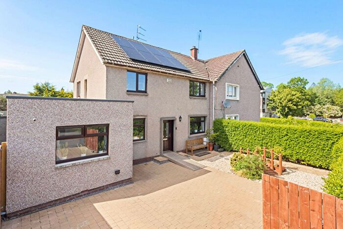 5 Bedroom End Of Terrace House For Sale In St Katharine's Loan, Gracemount, Edinburgh, EH16