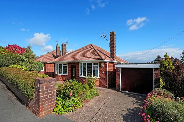 3 Bedroom Bungalow For Sale In Hill Top Rise, Grenoside, Sheffield, S35