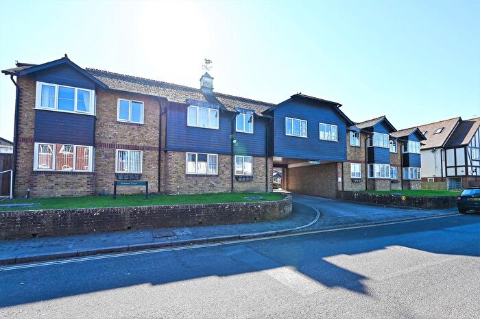 1 Bedroom Flat To Rent In Nyetimber Lane, Oakland Court Nyetimber Lane, PO21