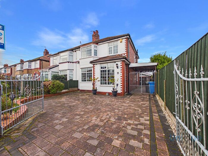 3 Bedroom Semi Detached House For Sale In Lincoln Avenue, Thornton Cleveleys, FY5